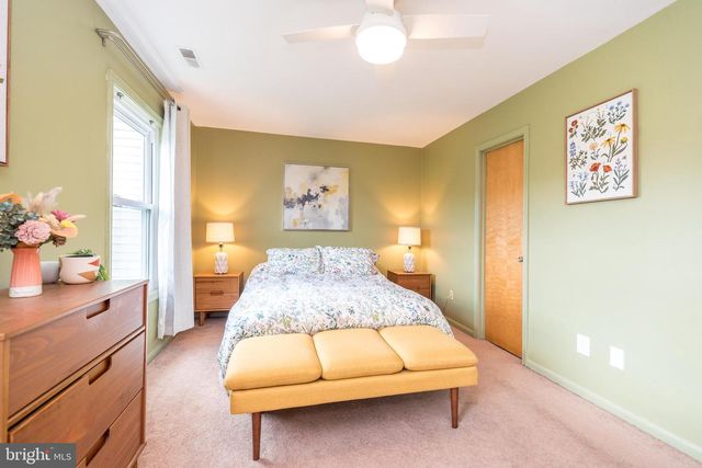 1218 PINE RIDGE DR, Perkiomenville, PA 18074