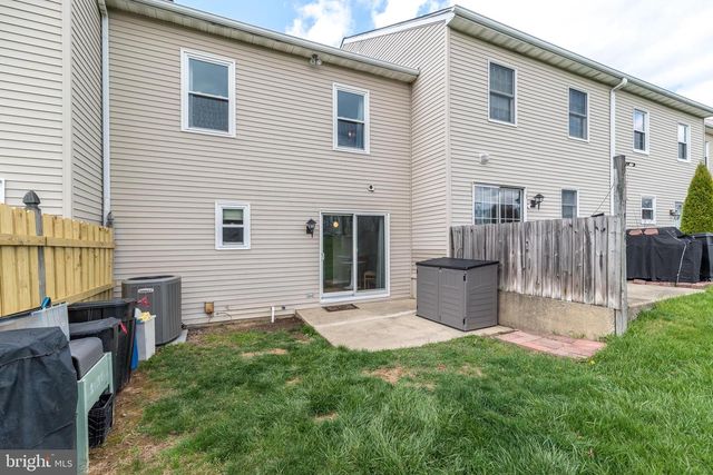 1218 PINE RIDGE DR, Perkiomenville, PA 18074