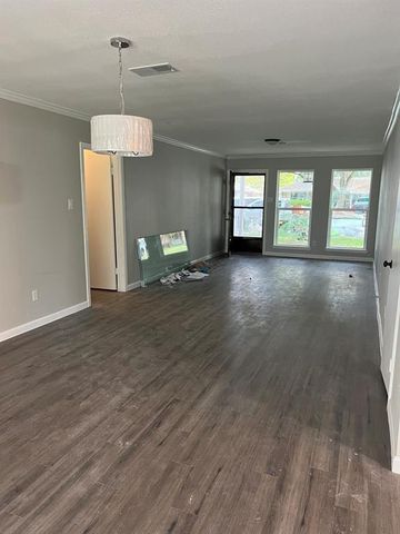 9622 Vilven Lane, Houston, TX 77080