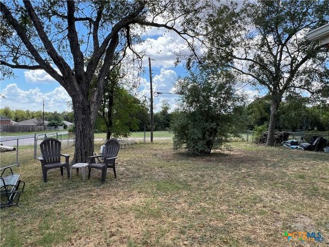 413 E Walker Avenue, Temple, TX 76501