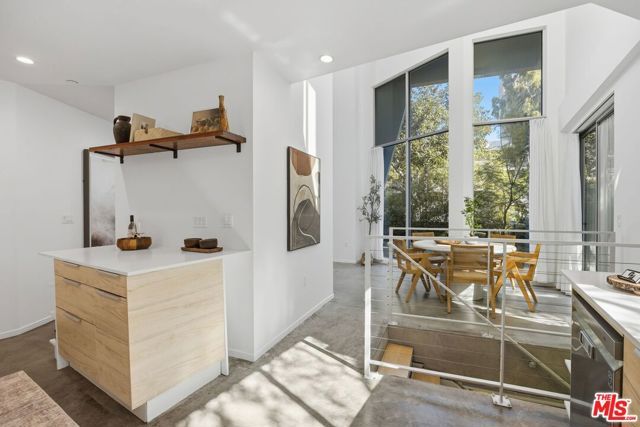 1244 14th Street A, Santa Monica, CA 90404