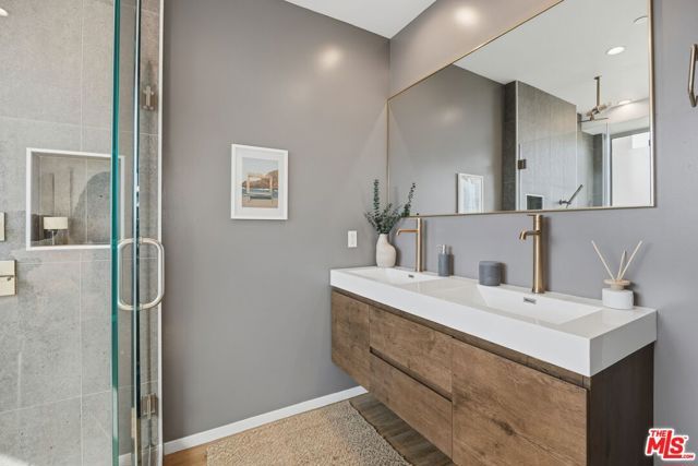 1244 14th Street A, Santa Monica, CA 90404