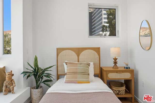 1244 14th Street A, Santa Monica, CA 90404
