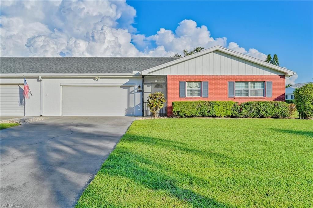 7008 Cedarhurst DR, FORT MYERS, FL 33919 — photo 2