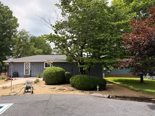 3252 Old Chattanooga Road, Tunnel Hill, GA 30755