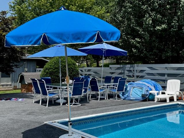 3252 Old Chattanooga Road, Tunnel Hill, GA 30755