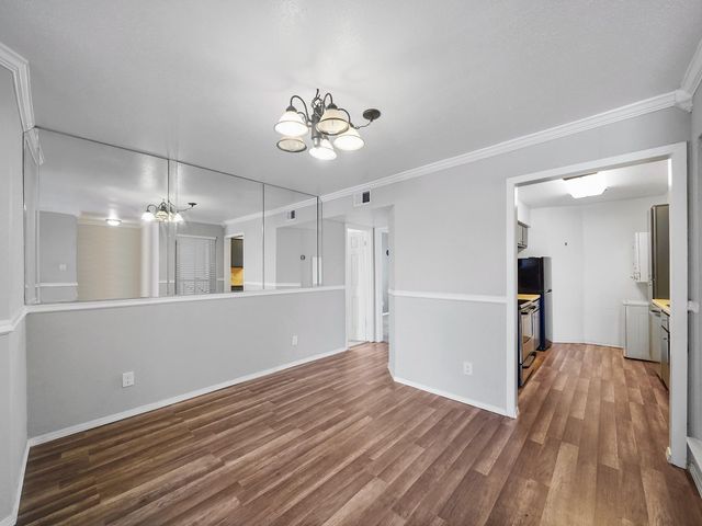 18800 Egret Bay Boulevard 206, Webster, TX 77058