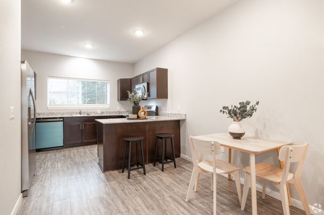 100 N 5th Street 1103, Wylie, TX 75098