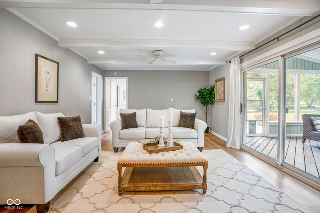 580 Hawthorne Drive, Carmel, IN 46033