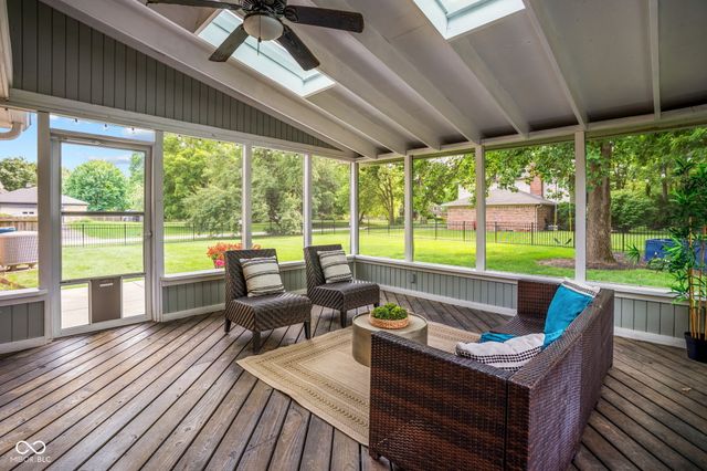 580 Hawthorne Drive, Carmel, IN 46033