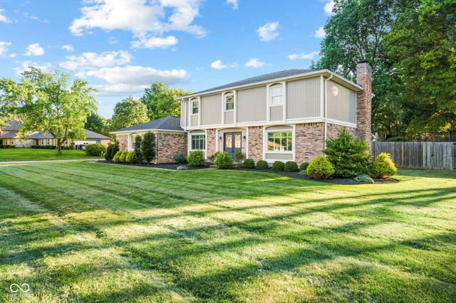 580 Hawthorne Drive, Carmel, IN 46033