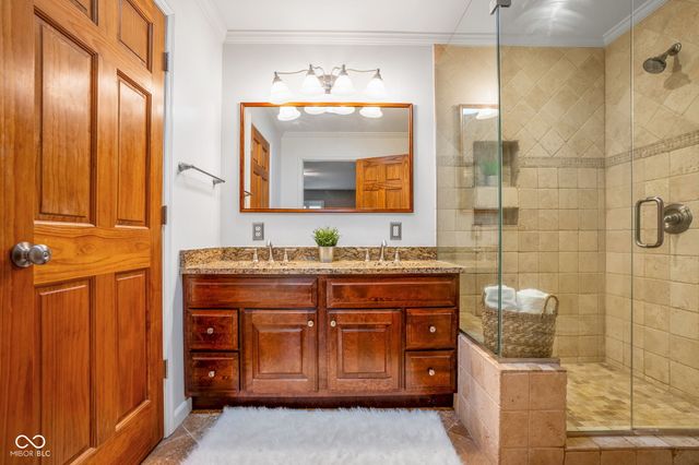 580 Hawthorne Drive, Carmel, IN 46033