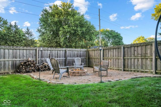 580 Hawthorne Drive, Carmel, IN 46033