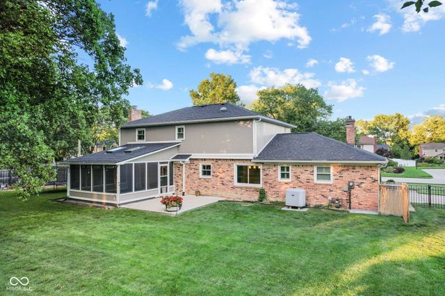 580 Hawthorne Drive, Carmel, IN 46033