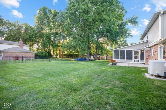 580 Hawthorne Drive, Carmel, IN 46033