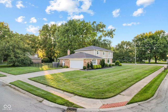 580 Hawthorne Drive, Carmel, IN 46033