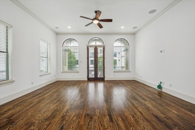 5411 Gibson Street, Houston, TX 77007