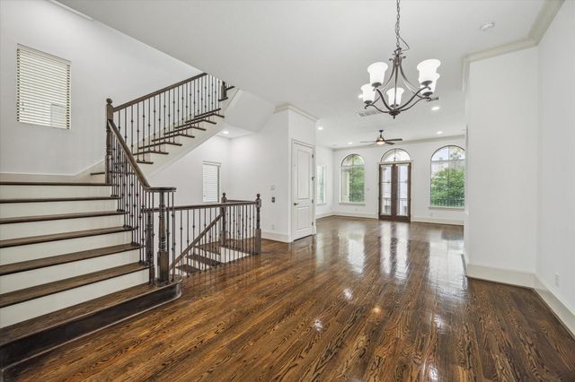 5411 Gibson Street, Houston, TX 77007