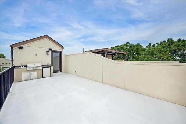 5411 Gibson Street, Houston, TX 77007