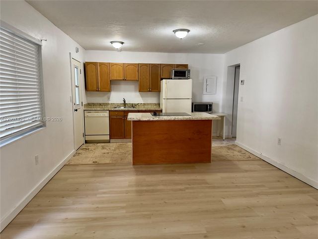 3242 Mary St S115, Miami, FL 33133