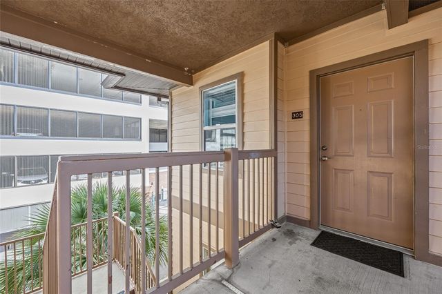 1220 SW 1ST AVENUE 305, Gainesville, FL 32601