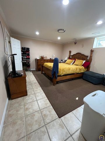 645 Lincoln ST, Emporia, KS 66801