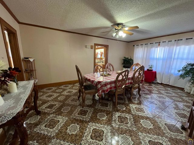 645 Lincoln ST, Emporia, KS 66801