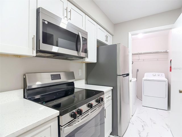 3028 PARKWAY BOULEVARD 208, Kissimmee, FL 34747