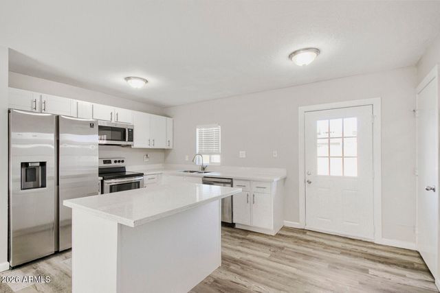 18237 N 34TH Drive, Phoenix, AZ 85053