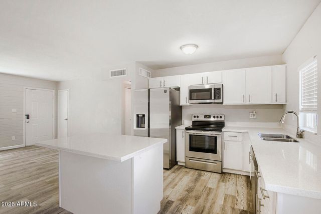 18237 N 34TH Drive, Phoenix, AZ 85053
