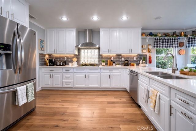 30212 Clear Water Drive, Canyon Lake, CA 92587