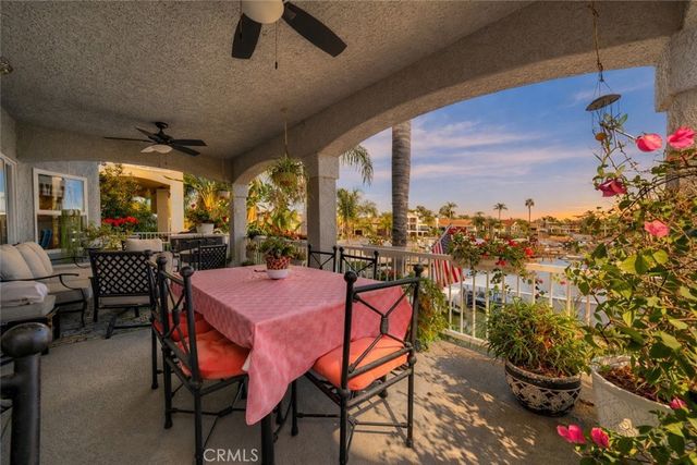30212 Clear Water Drive, Canyon Lake, CA 92587