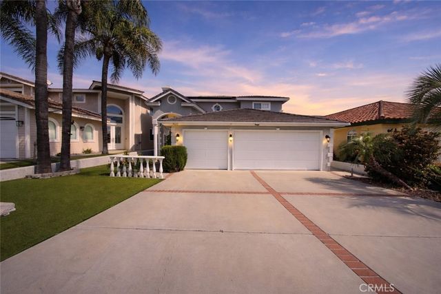 30212 Clear Water Drive, Canyon Lake, CA 92587