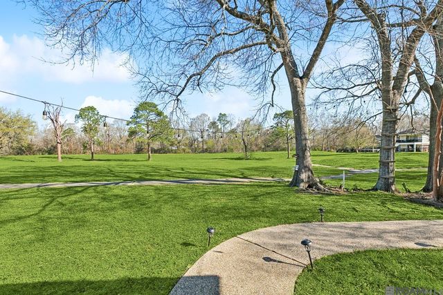 12053 Foxshire Ct, Baton Rouge, LA 70815