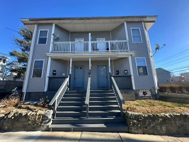 27 Willow St A, Lawrence, MA 01841