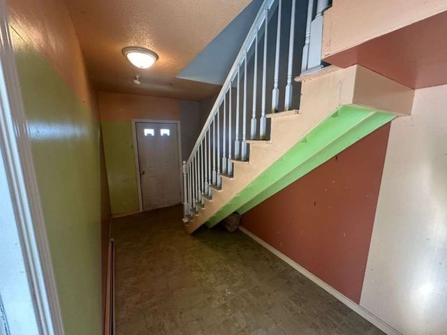 27 Willow St A, Lawrence, MA 01841