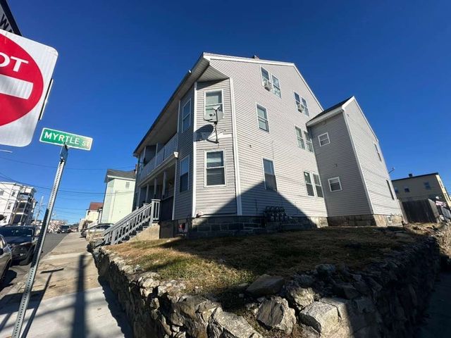 27 Willow St A, Lawrence, MA 01841