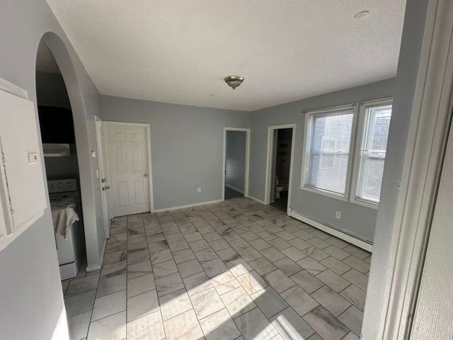 27 Willow St A, Lawrence, MA 01841