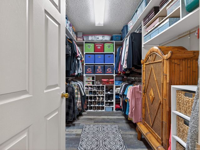 4427 W Shenandoah Cir, Fort Wayne, IN 46835