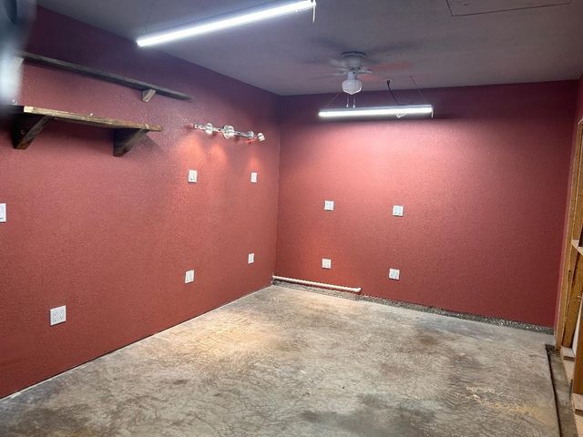 1707 15th Street, Mineral Wells, TX 76067