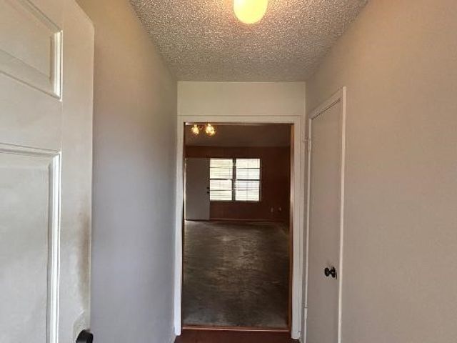 1707 15th Street, Mineral Wells, TX 76067