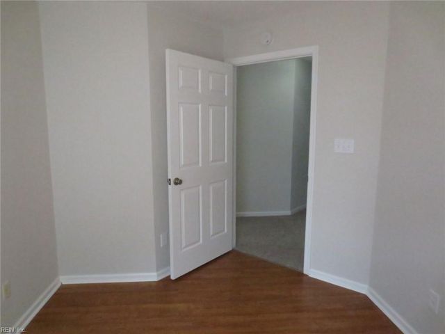 1020 Pebblewood DR, Virginia Beach, VA 23464