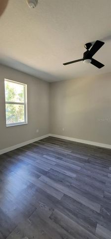 105 BLUE MOON AVENUE, Lake Placid, FL 33852