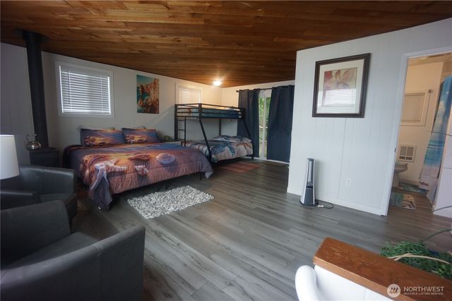 840 E Sunset Road, Shelton, WA 98584