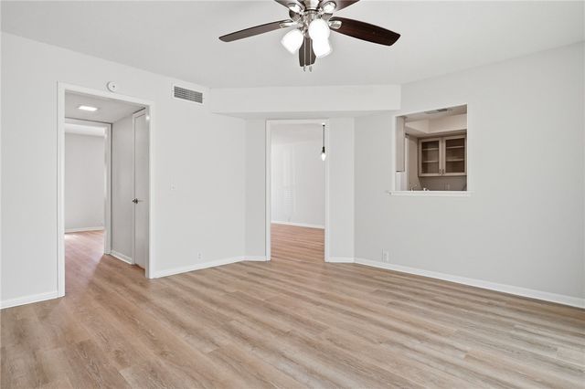 29 Townhouse Lane, Corpus Christi, TX 78412