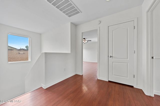 2779 W Greenstreak Drive, Tucson, AZ 85741
