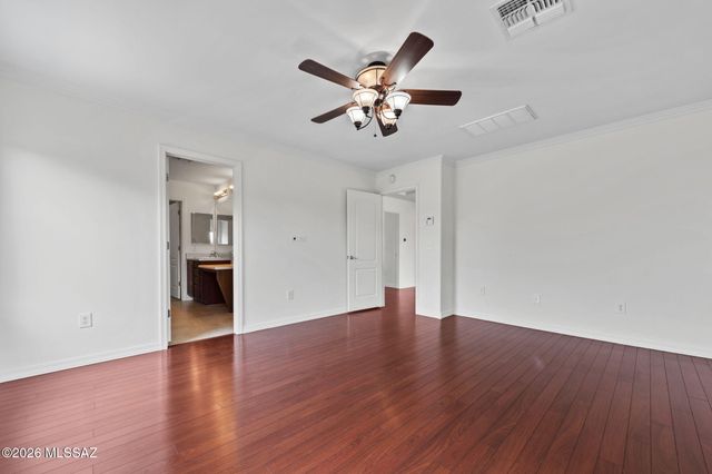 2779 W Greenstreak Drive, Tucson, AZ 85741