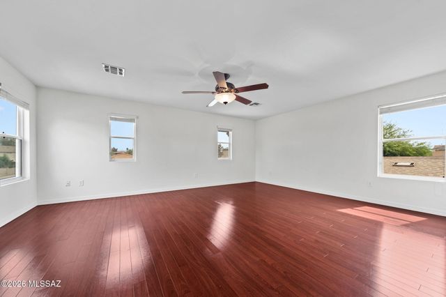 2779 W Greenstreak Drive, Tucson, AZ 85741