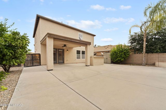 2779 W Greenstreak Drive, Tucson, AZ 85741