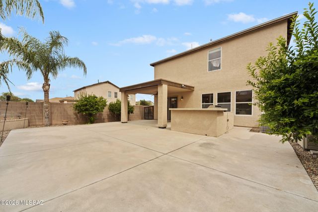 2779 W Greenstreak Drive, Tucson, AZ 85741